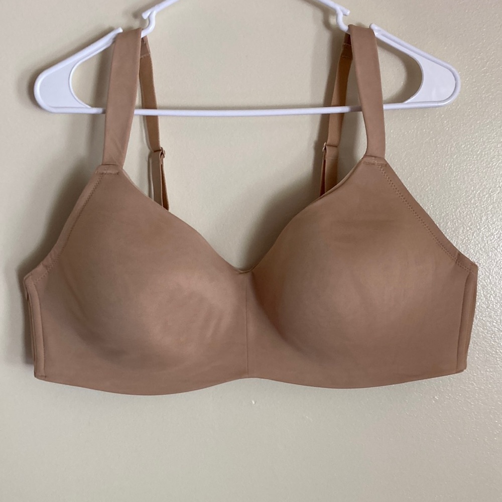 Auden lightly lined wireless bra